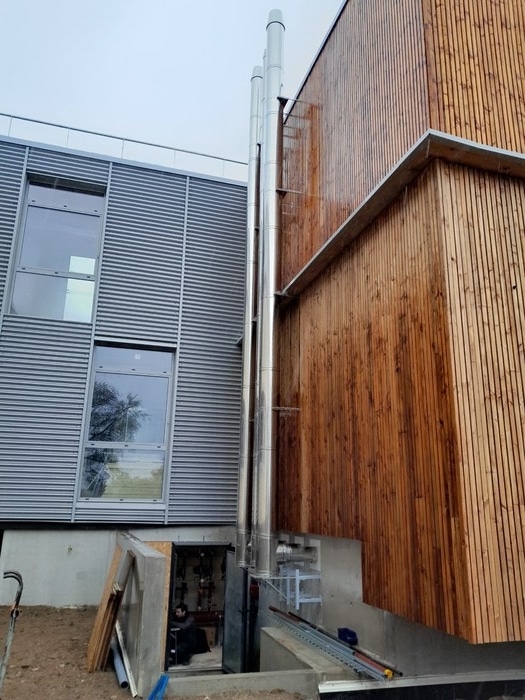 Conduit d'évacuation de chauffage électrique industriel​ en Vendée