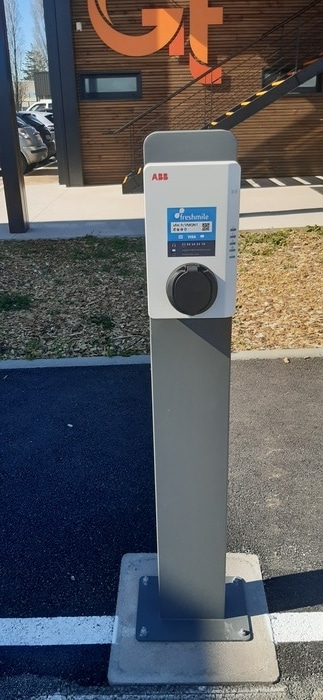 Ouvrard, installateur borne de recharge vendée pour professionnel