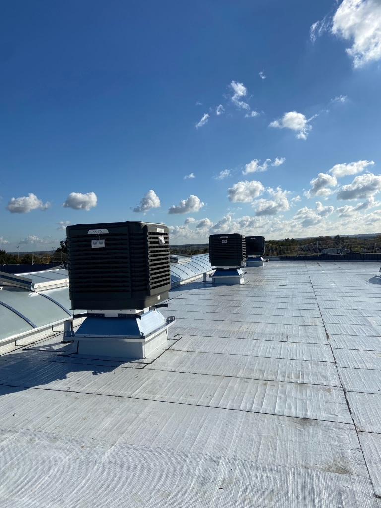 Refroidissement adiabatique par Ouvrard, expert en climatisation industrielle