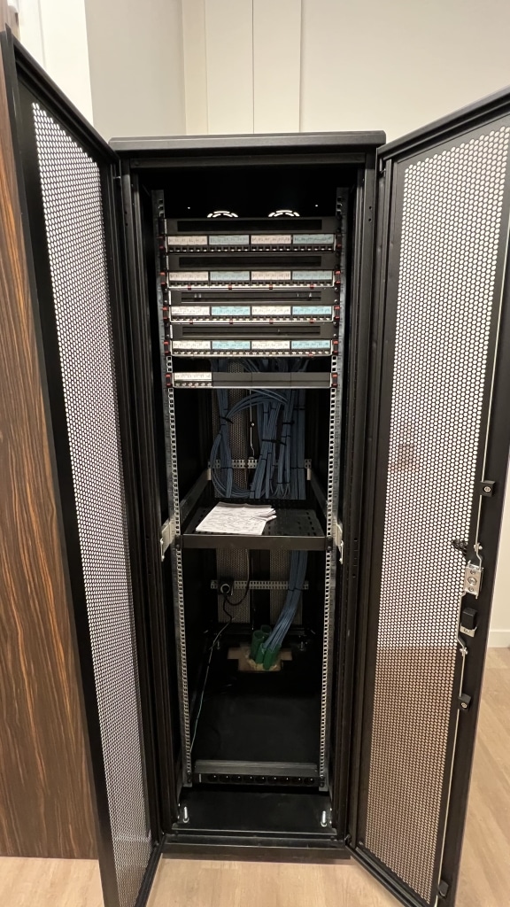 mise en place d’un réseau courant faible pour entreprise