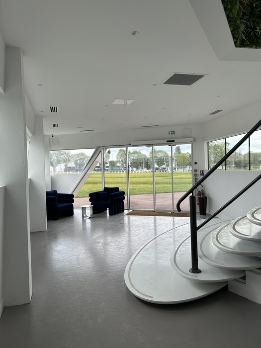 installation de climatisation pour bâtiment industriel