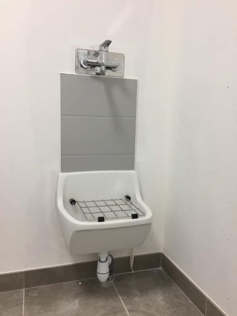 Pose vidoir par Ouvrard, expert en plomberie industrielle en Vendée