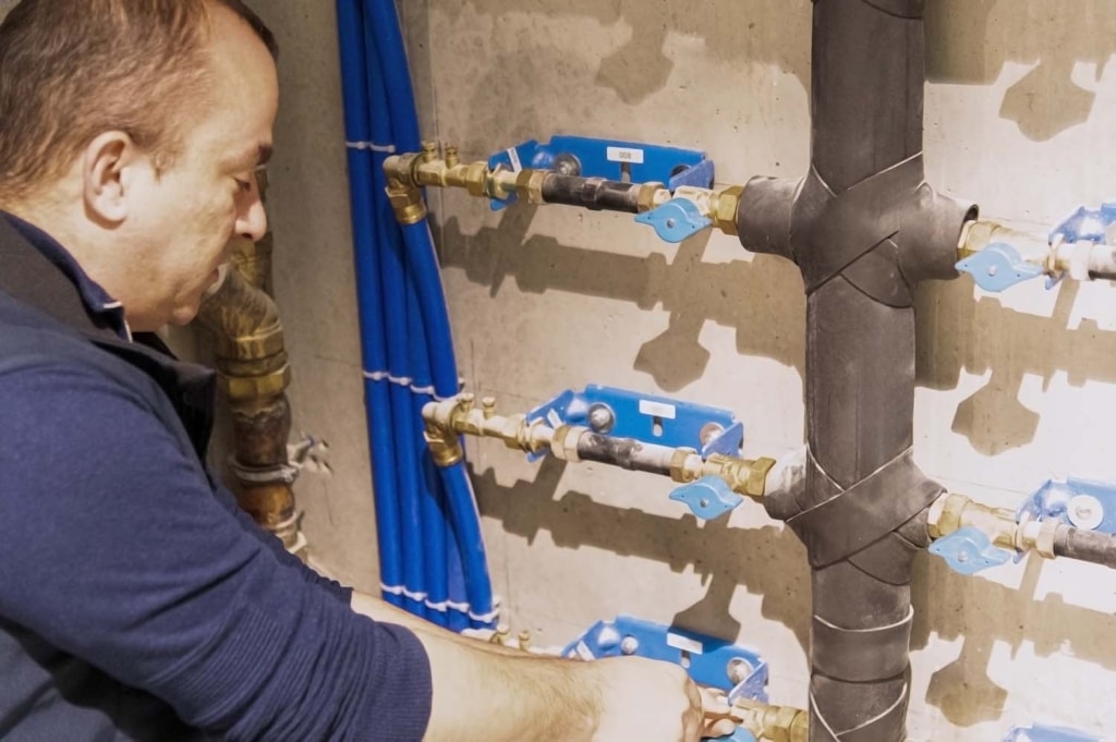 Pose compteur par Ouvrard, expert en plomberie industrielle en Vendée