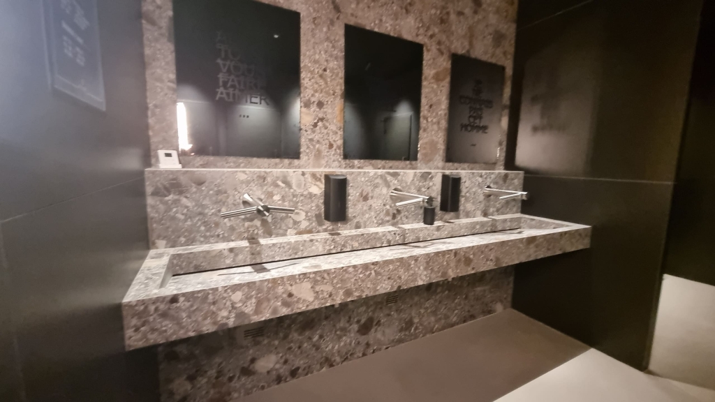 Pose robinetterie par Ouvrard, expert en plomberie industrielle en Vendée