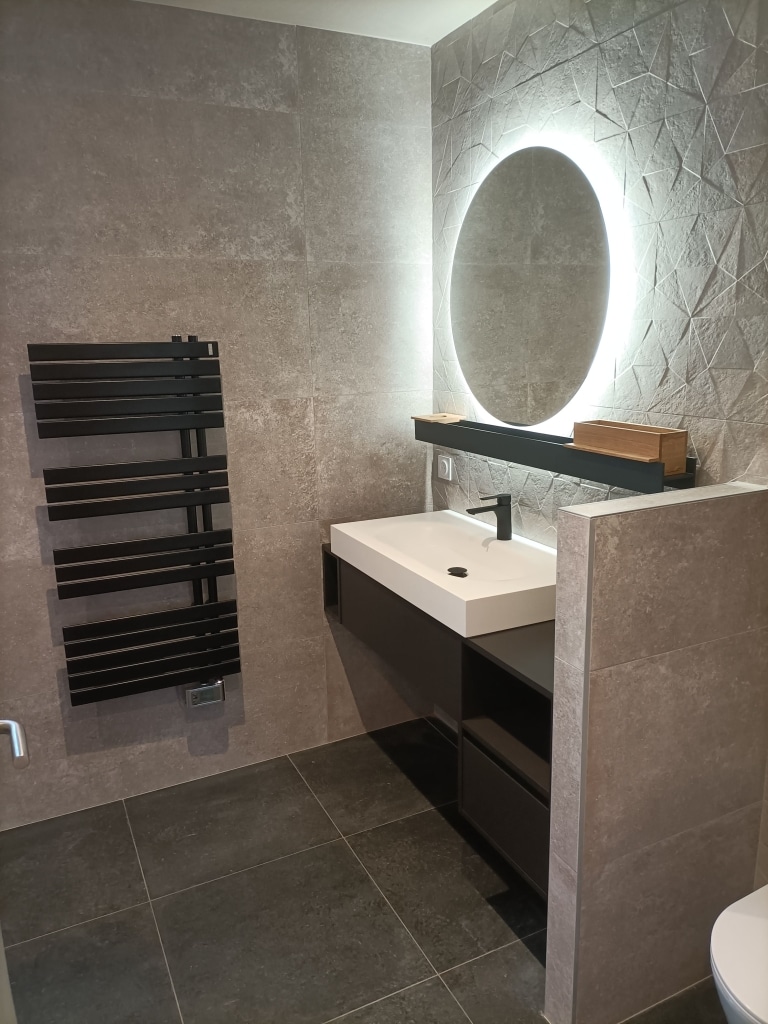 Pose vasque salle de bain par Ouvrard Plombier Vendée